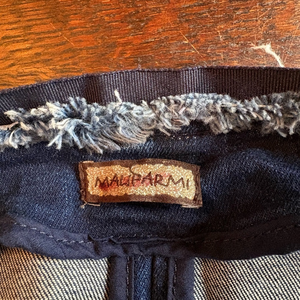 Maliparmi Cotton Denim Jacket with Beaded Snap Buttons. Size 40 or US 4 - Picture 4 of 10